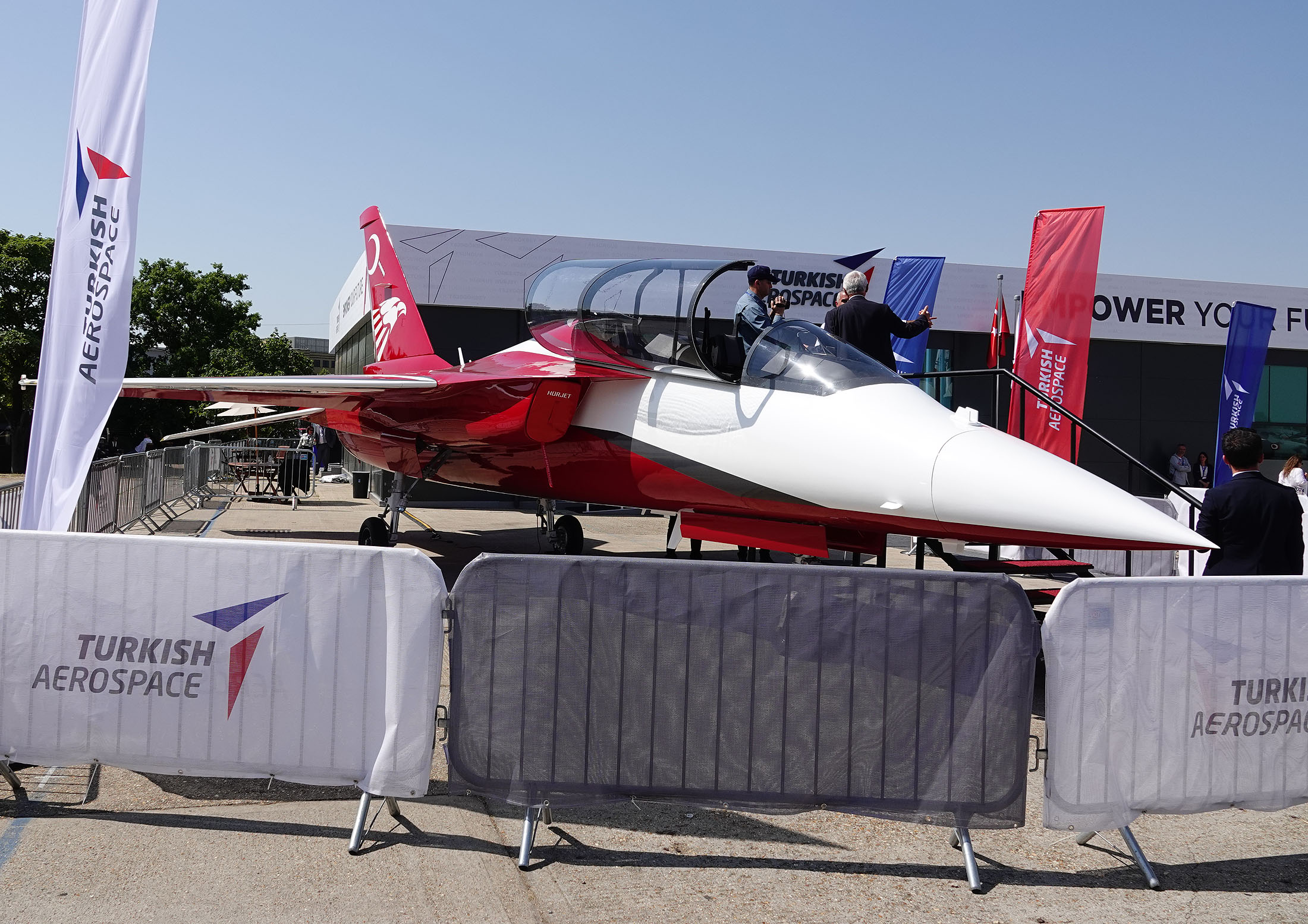 Turkish Aerospace Industries (TUSAŞ) Hürjet Made Its First Flight ...