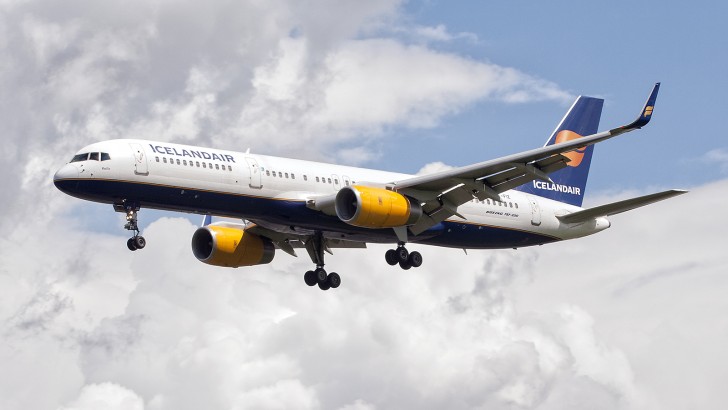 Icelandair Accelerates Boeing 757 Retirement Amid Soaring Fuel Costs ...