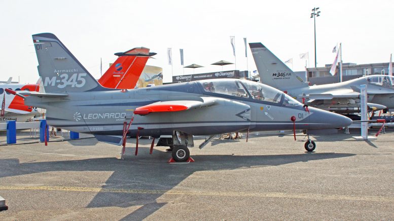 Aermacchi M-345 CXP619/01 Leonardo
