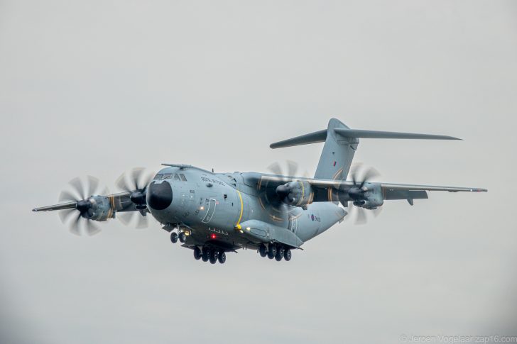 Airbus Atlas C.1 ZM400 24/30/70sq RAF