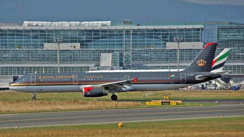 Airbus A321-231 JY-AYT Royal Jordanian Airline