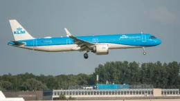 Airbus A321-252NX PH-AXF KLM