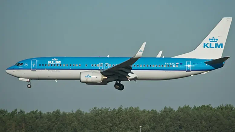 Boeing 737-8K2 PH-BXK KLM