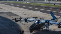 Archer’s Midnight aircraft at Hawthorne Municipal Airport