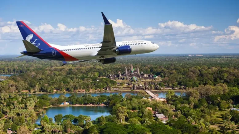 Air Cambodja Boeing 737 MAX 8