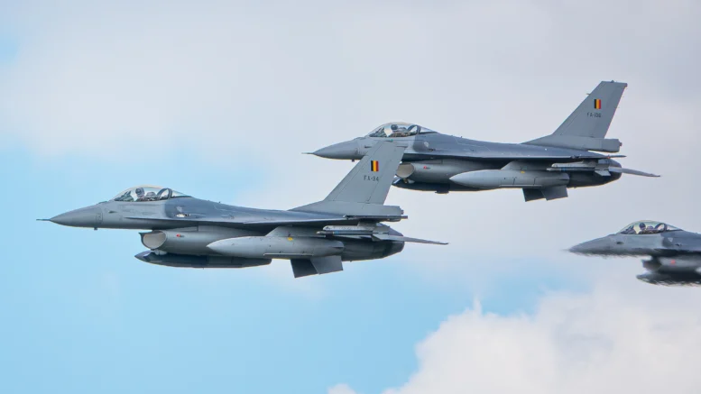 General Dynamics F-16AM Fighting Falcon FA-94 2w Belgian Air Force