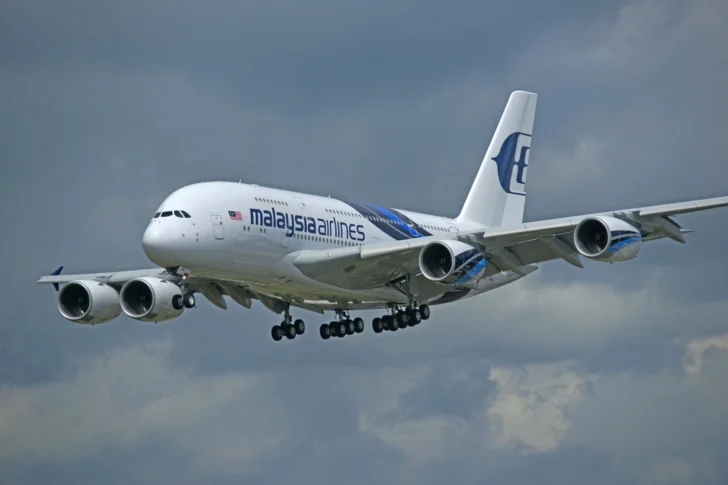 Airbus A380-841 9M-MNB Malaysia Airlines