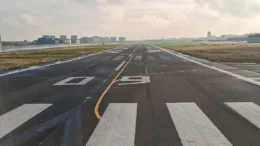 London City Airport Runway 09-27